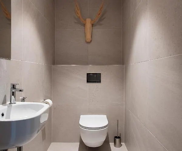 W Kalaranna I Lägenhet *